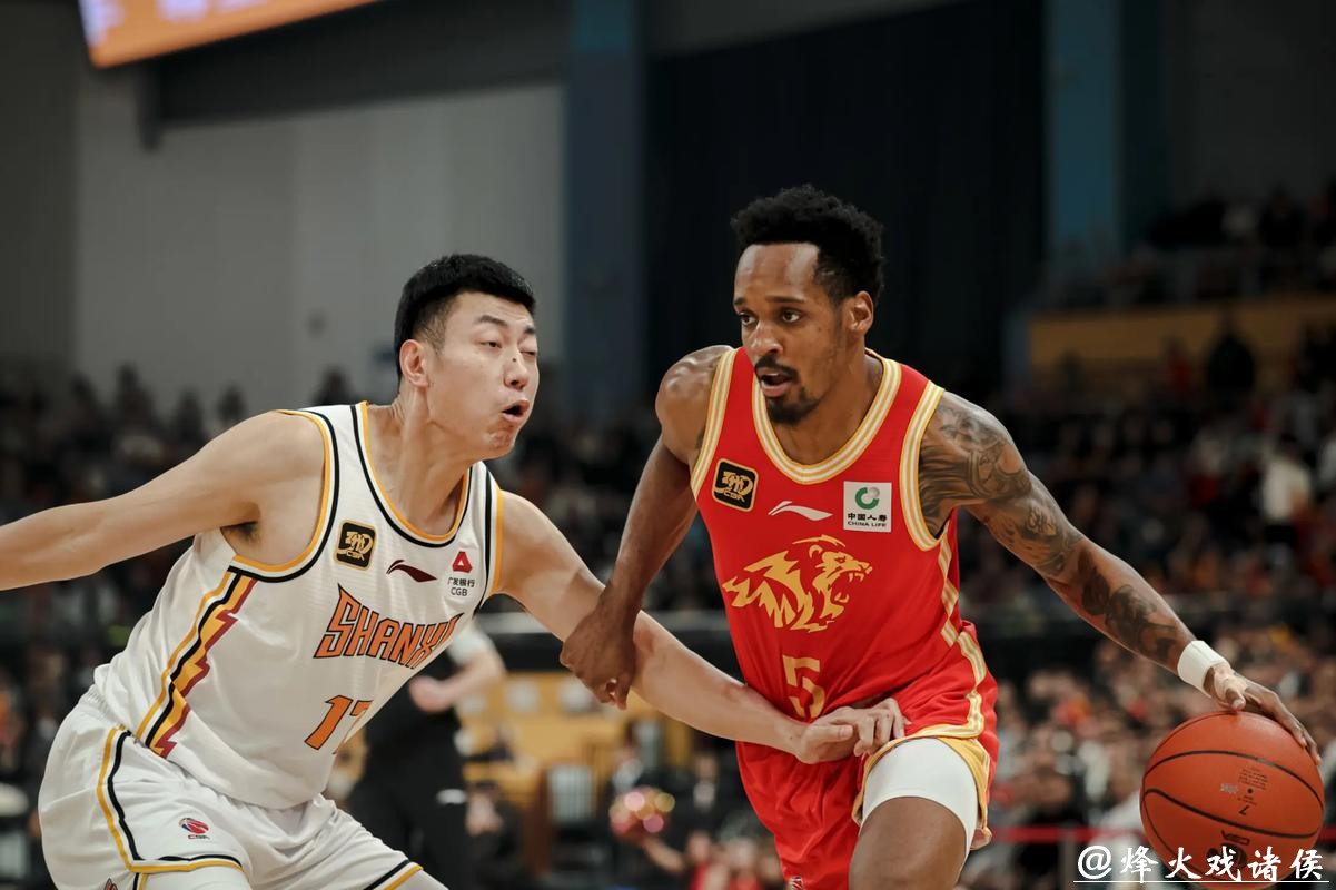 广东三连胜背后：新阵容试水，内线短板暴露，CBA已无弱旅